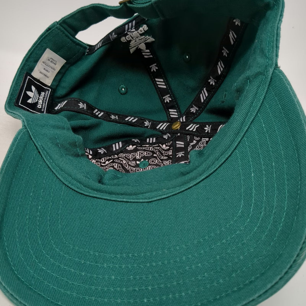 Adidas Baseball Cap Green One Size Embroidered Trefoil Logo Slideback Cotton Hat