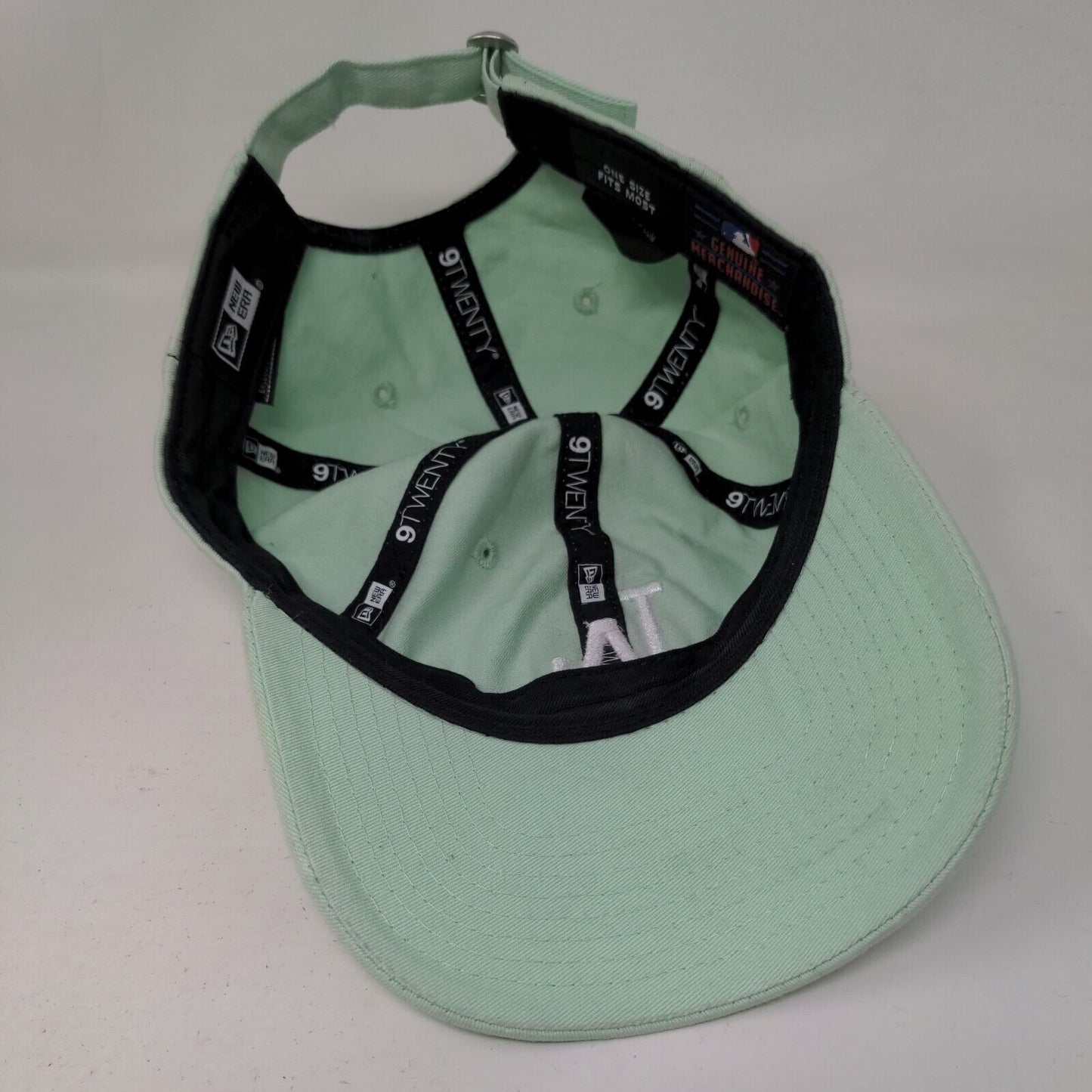 New Era Men's Sideback Hat Green OSFM Embroidered LA Dodgers Logo 9Twenty