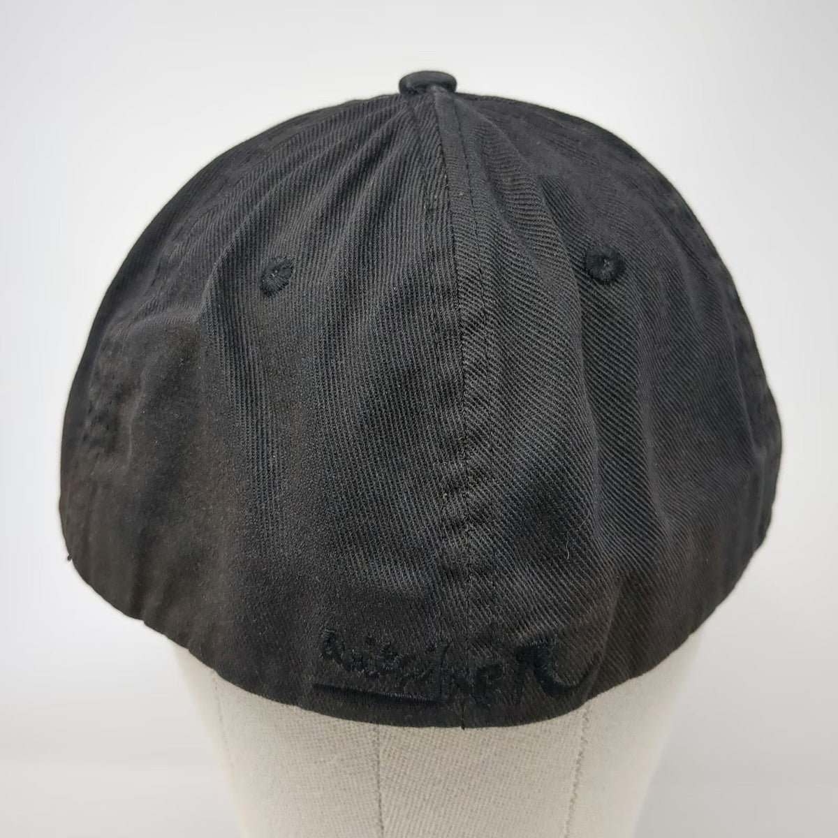 Quiksilver Baseball Cap Black One Size Fitted Embroidered Logo Underbrim Hat
