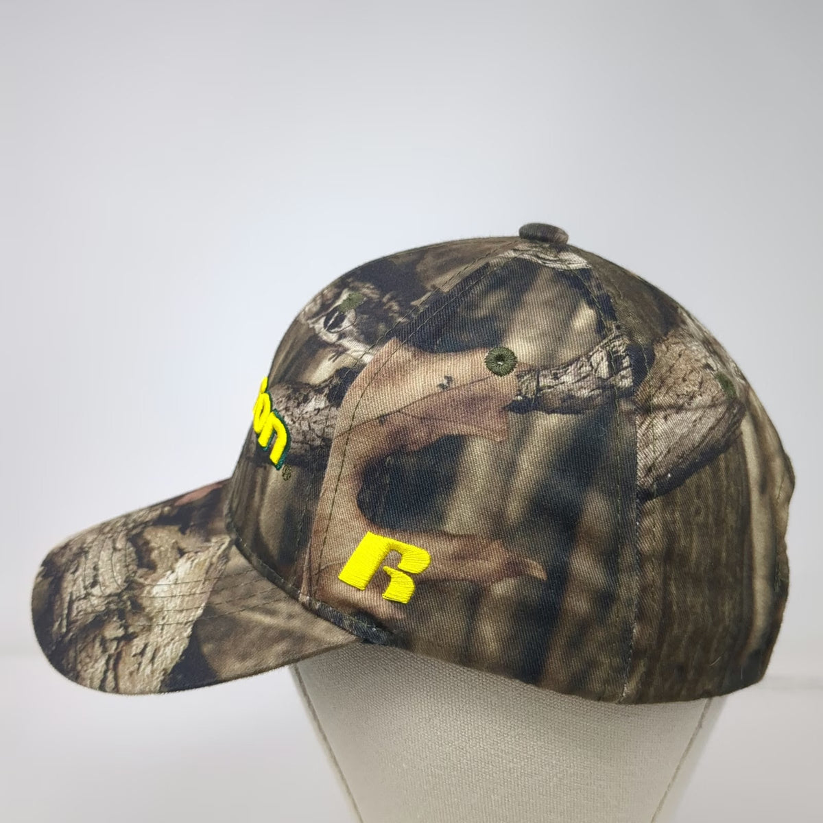Russell Oregon Ducks NCAA Cap Hat Brown Yellow Green Camo Strapback OSFM Logo