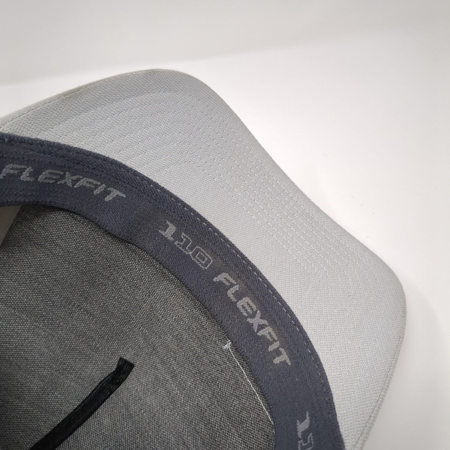 Travis Matthew Snapback Hat Gray One Size Adjustable 110 Flexfit Tech Yupoong