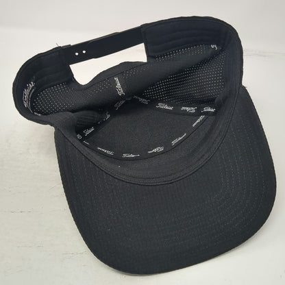 Titleist Snapback Black One Size Perforated Performance Grid Texture Golf Hat