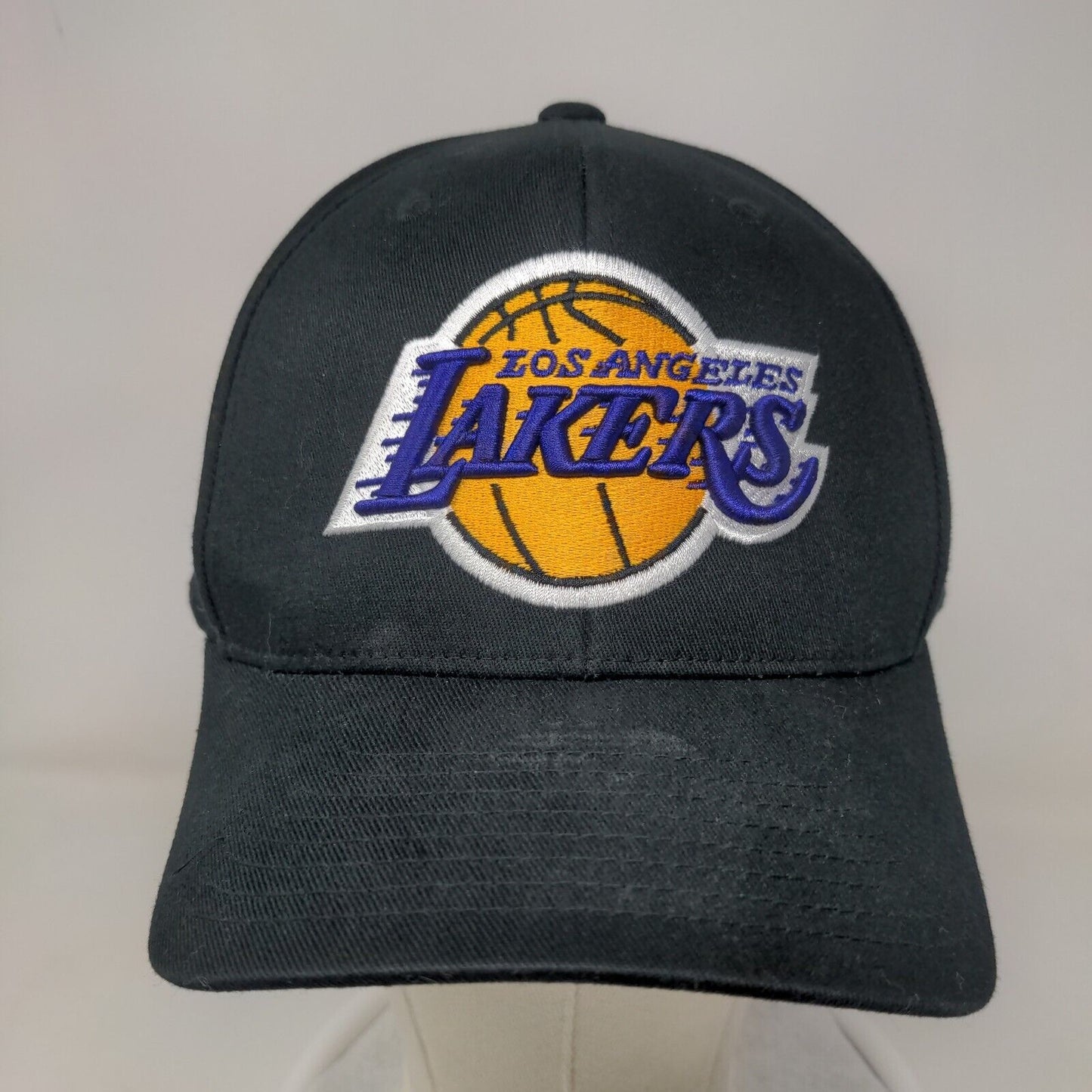 Mitchell & Ness Men's Snapback Hat Black Embroidered Los Angeles Lakers Logo