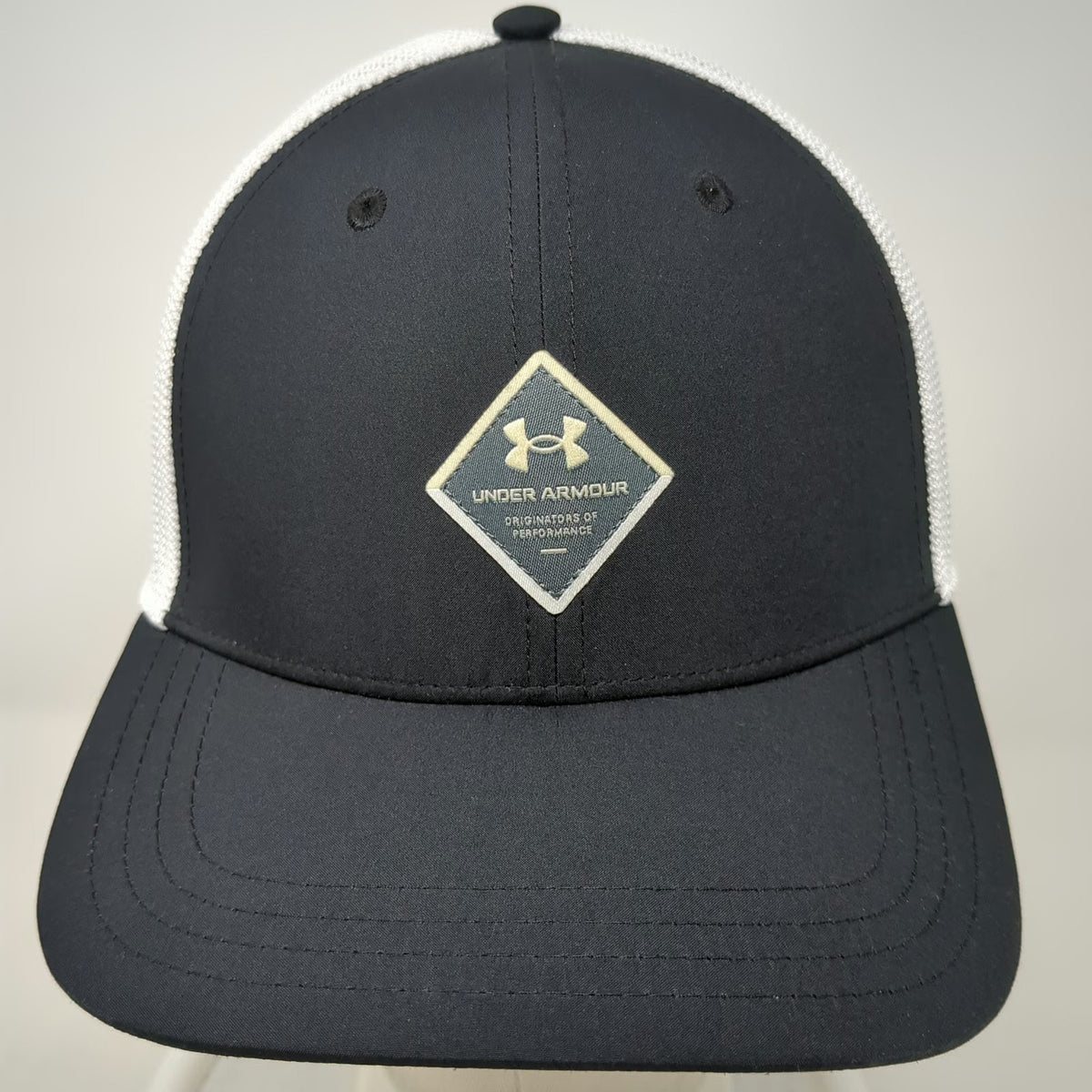Under Armour Trucker Hat Black One Size Mesh Snapback Diamond Patch Curved Brim