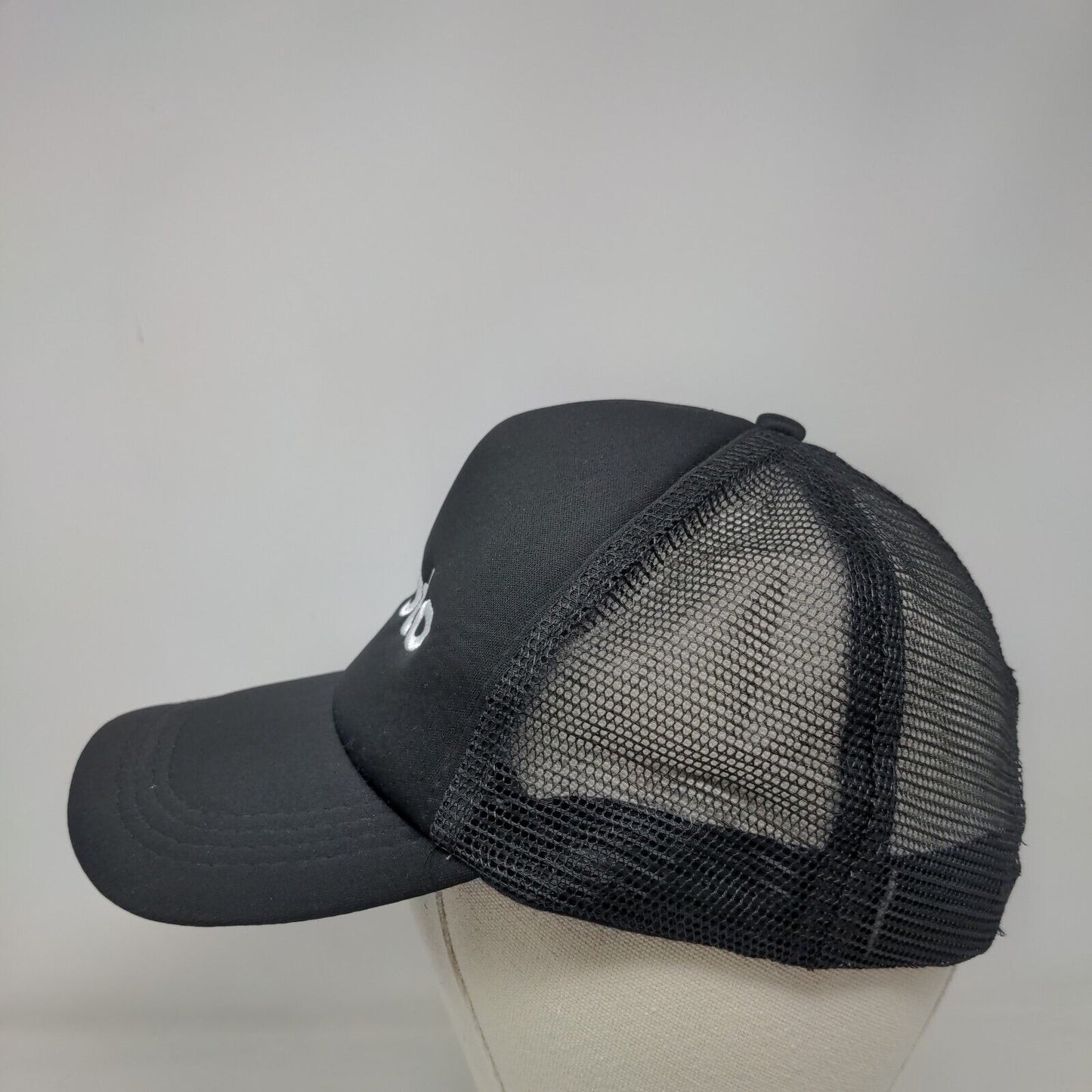 Emoto Snapback Mesh Back Trucker Hat Black One Size Solid Embroidered