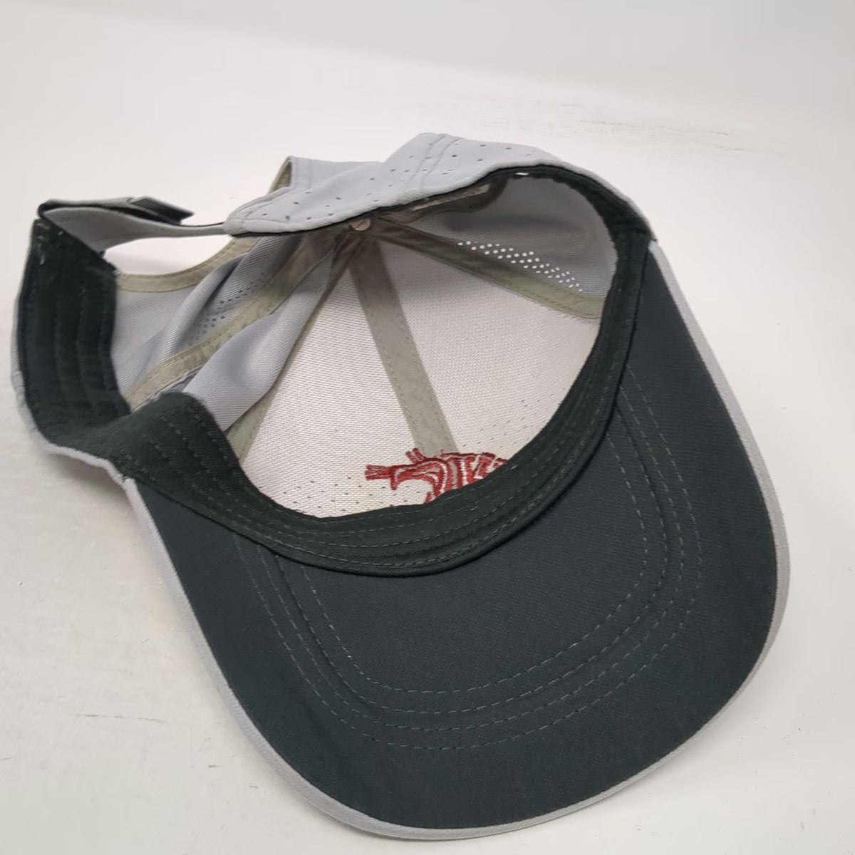 Washington State Cougars NCAA Nike Gray OSFM Hat Dri-FIT Strapback Ventilated