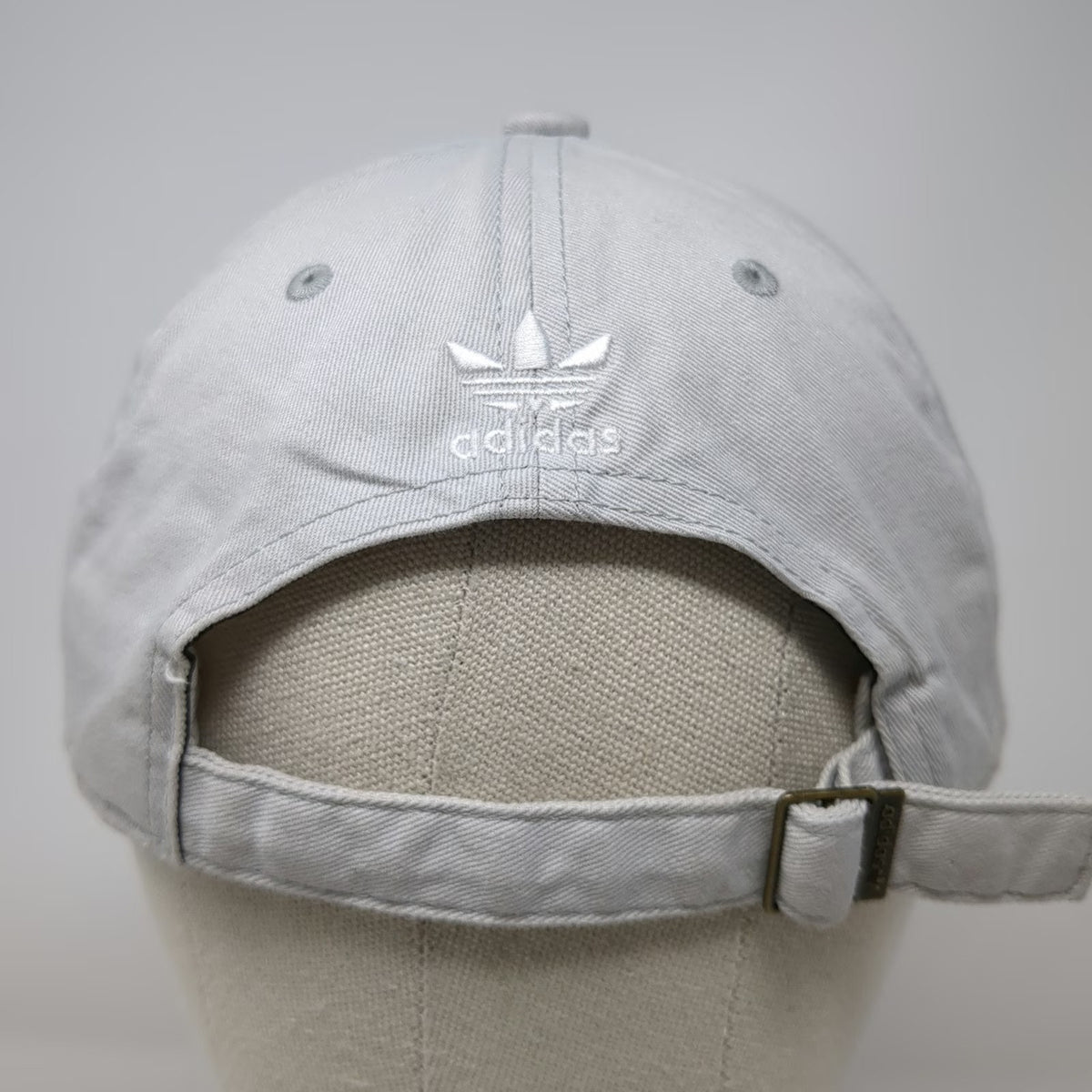 Adidas Baseball Cap Gray One Size Trefoil Logo Strapback Cotton Curved Brim Hat