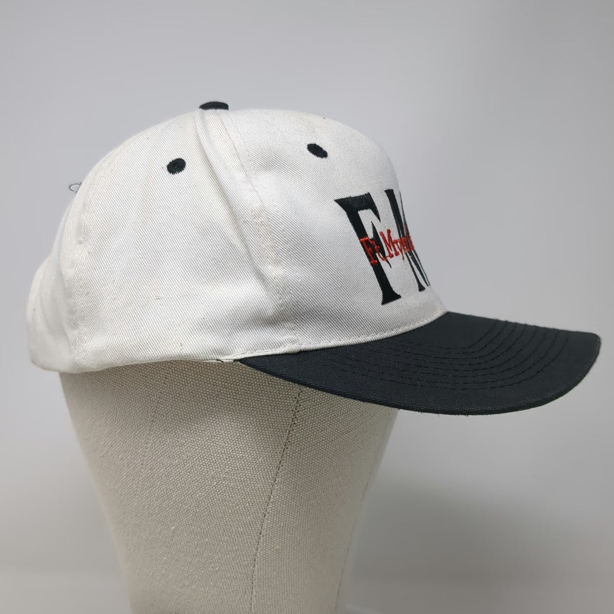 Snapback White Black One Size Green Underbrim Ft Myers Beach FL FMB Logo Hat