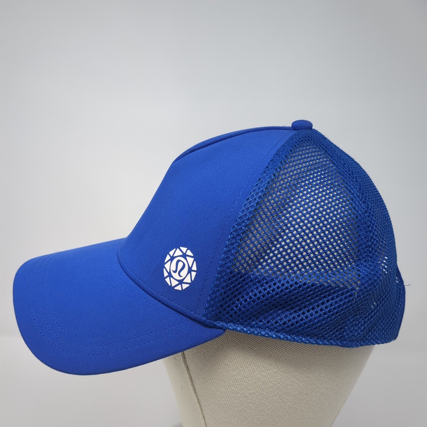 Lululemon Snapback Trucker Hat Blue Small Adjustable Breathable Mesh Back