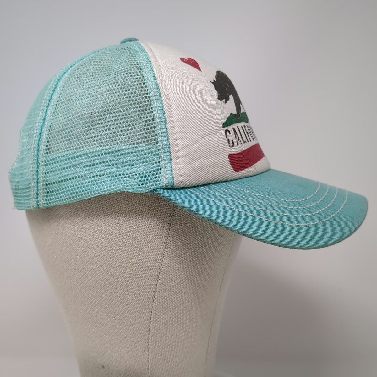 Billabong Trucker Hat Blue One Size California Love Bear Heart Mesh Snapback