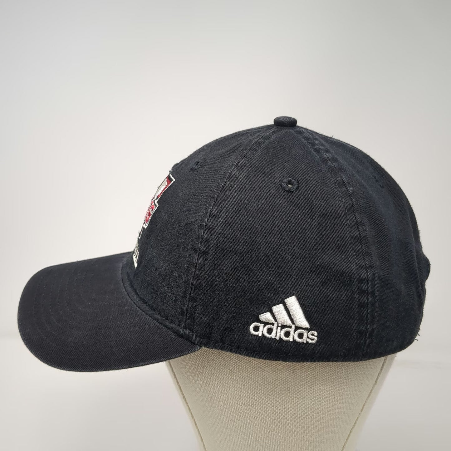 adidas NCAA UMass Minutemen Football Cap Hat Black Red White One Size Slideback