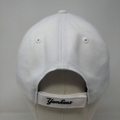 '47 Brand Men's Strapback Hat White OSFA Embroidered New York Yankees Logo MLB