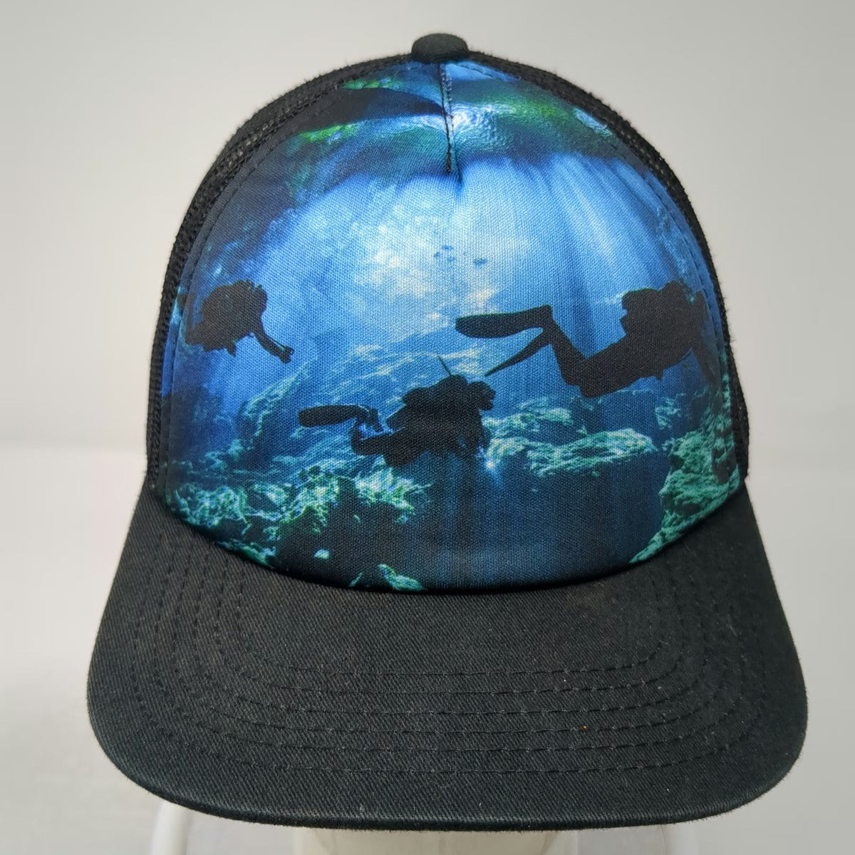 Old Navy Trucker Hat Blue Black One Size Scuba Diver Underwater Graphic Snapback