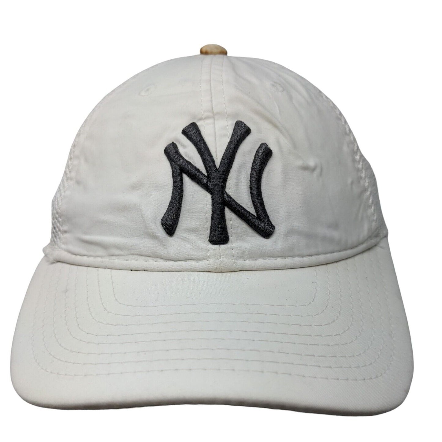 New Era Women's Strapback Mesh Back Hat White OSFM Embroidered New York Yankees