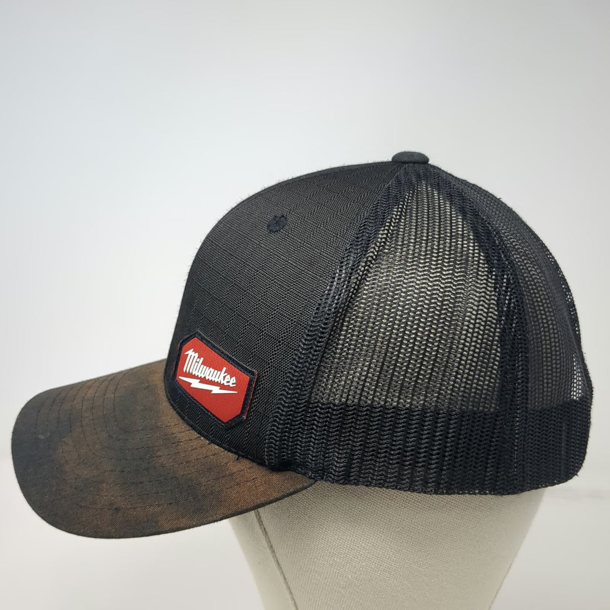 Milwaukee Trucker Hat Black One Size Mesh Back Snapback Gridiron Patch Workwear