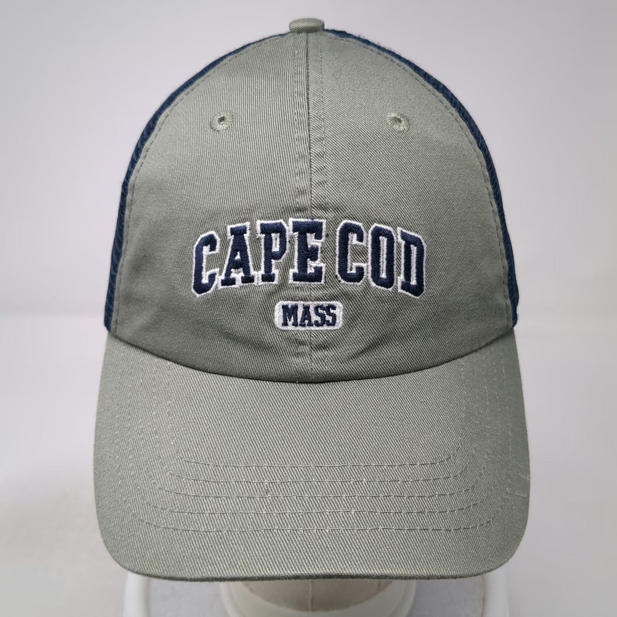 Cuffy's Cape Cod Massachusetts Trucker Hat Gray Blue Mesh One Size Snapback
