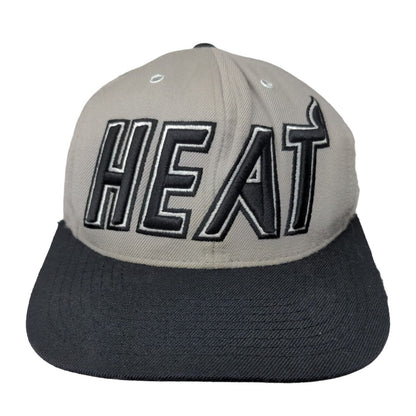 Miami Heat Snapback Hat Black Gray Embroidered Logo NBA Mitchell & Ness