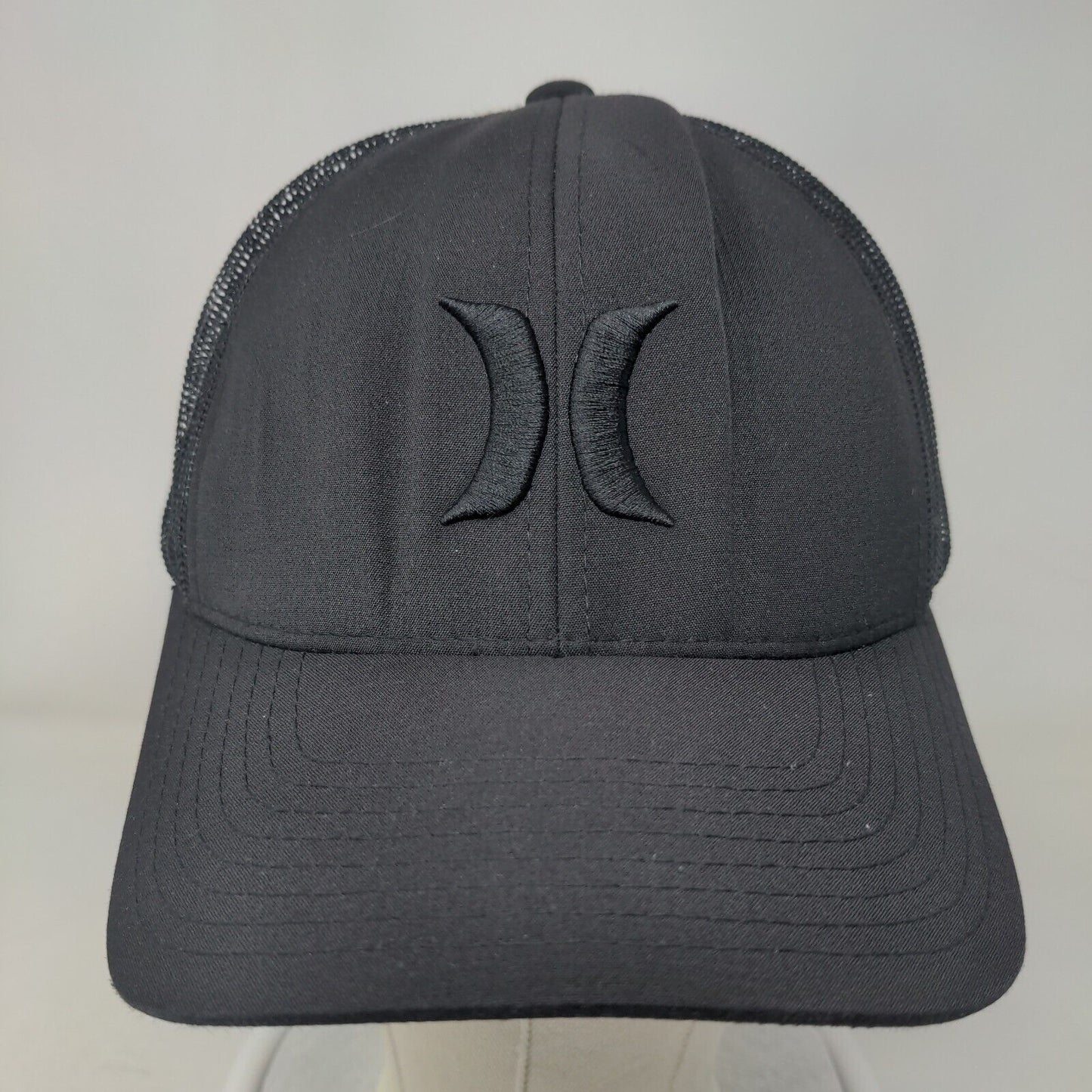 Hurley Snapback Mesh Back Trucker Hat Black One Size Breathable Yupoong