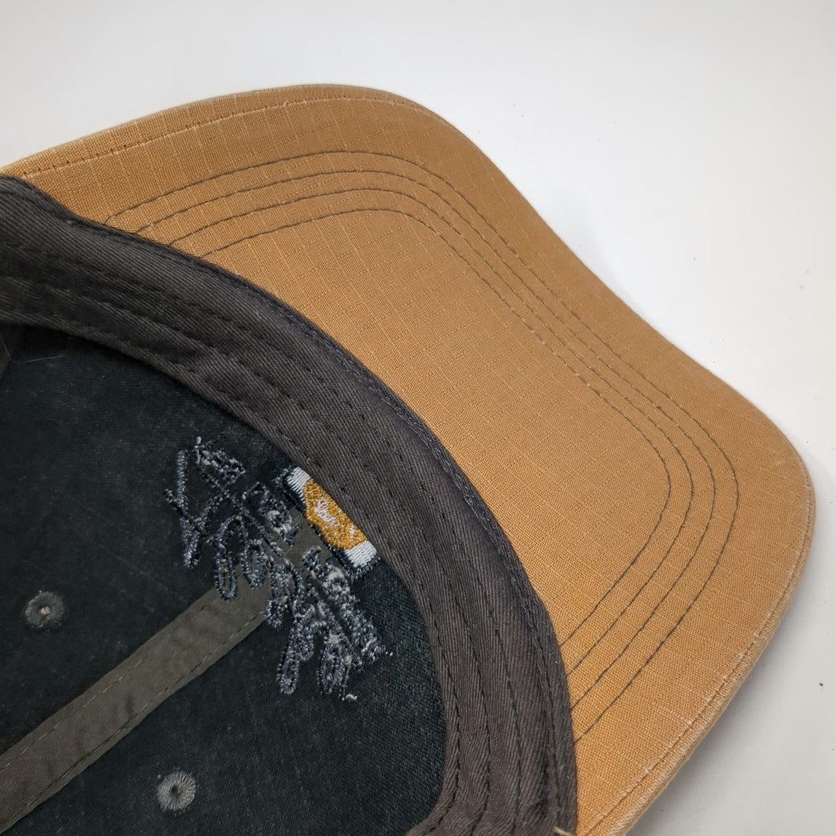 Prairie Mountain Trucker Hat Brown Gray One Size Alaska Bear Last Frontier Mesh