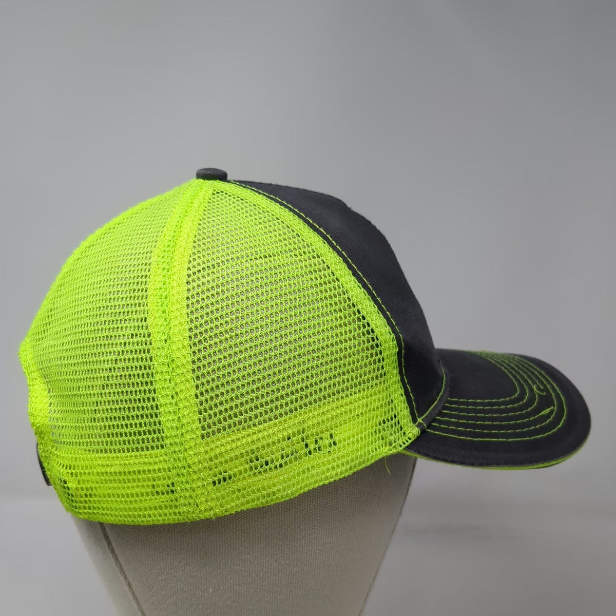 John Deere Trucker Hat Gray Green One Size Mesh Back Contrast Stitching Snapback