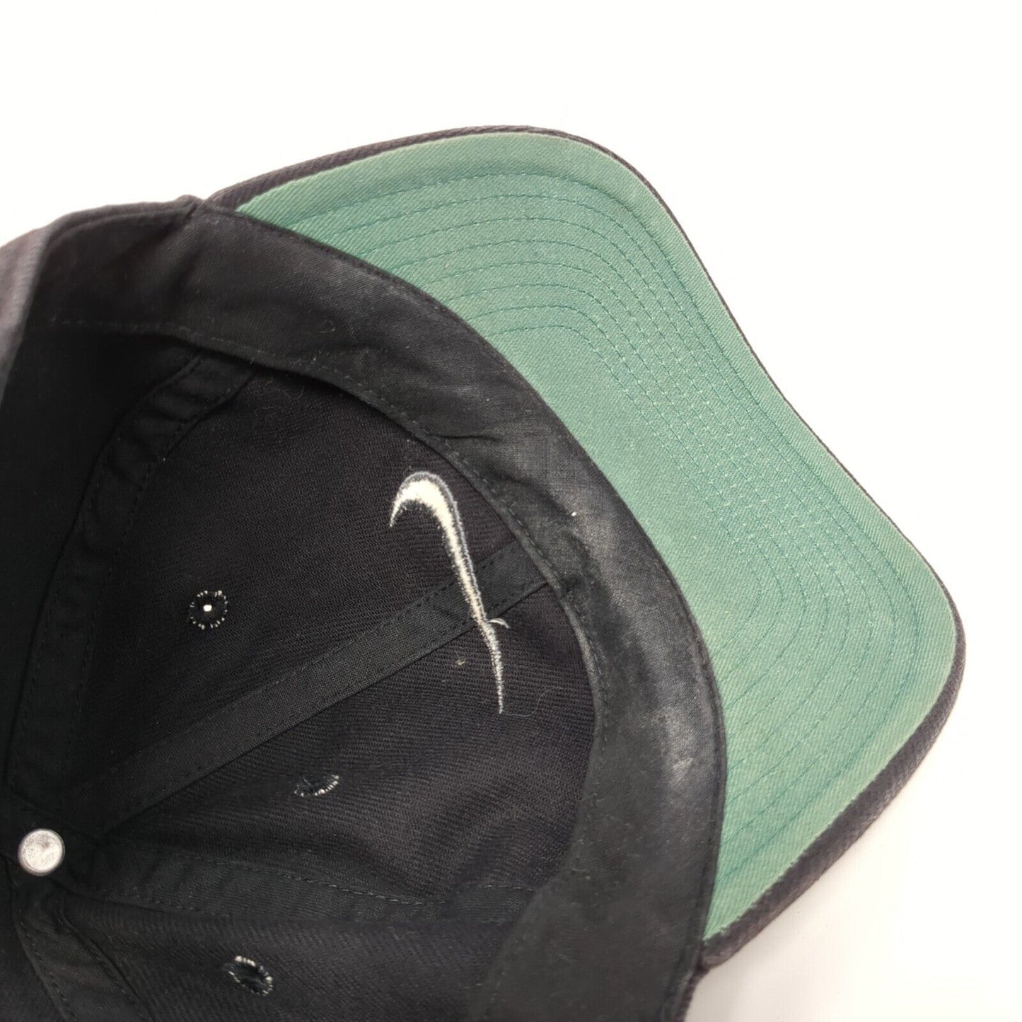 Nike Slideback Hat Black One Size Adjustable Embroidered Swoosh 6 Panel Cotton