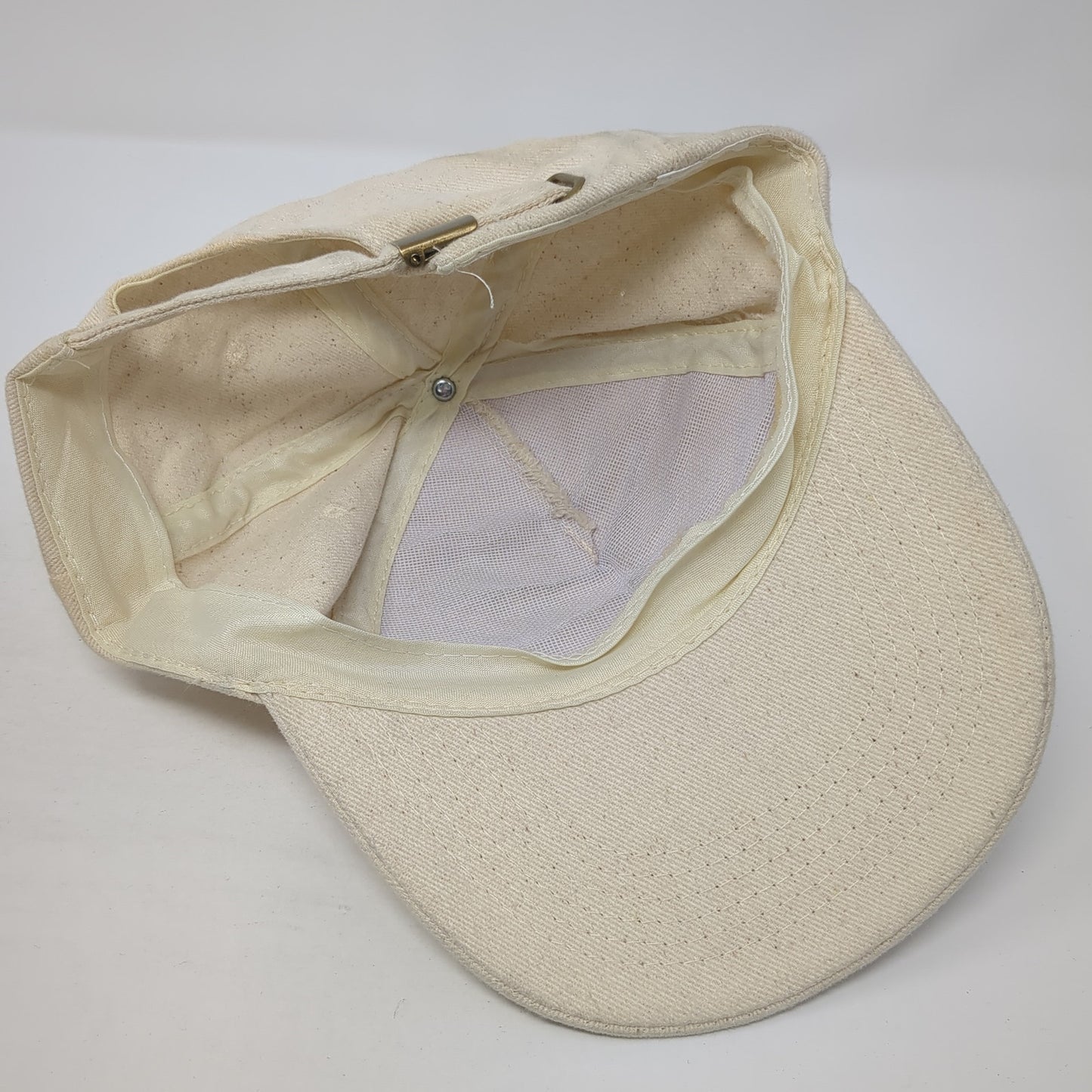 International Slideback Hat Beige One Size Adjustable Solid Vent Holes