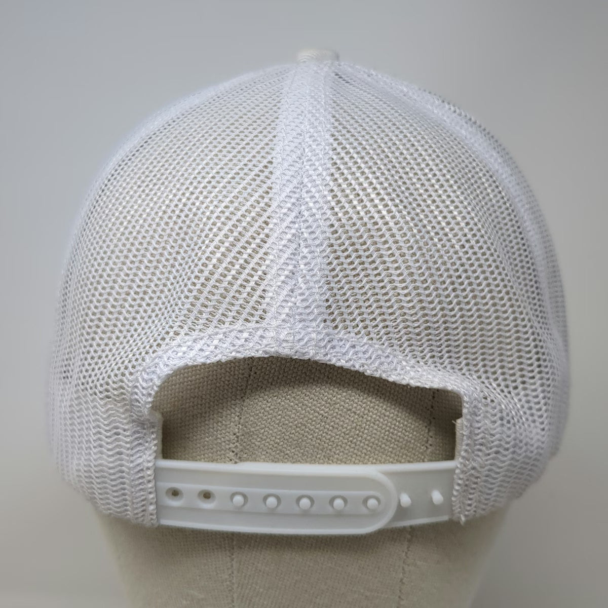 Whiskey Bent Trucker Hat White One Size Mesh Back Rope Snapback Flat Texas Logo