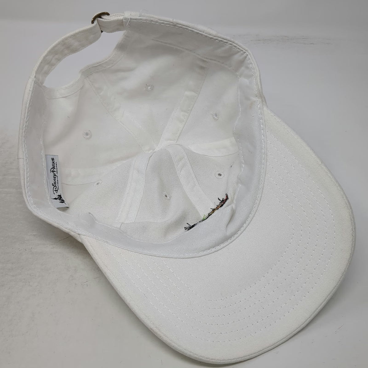 Disney Parks Baseball Cap White OSFM Rainbow Mickey Heart Slideback Cotton Hat