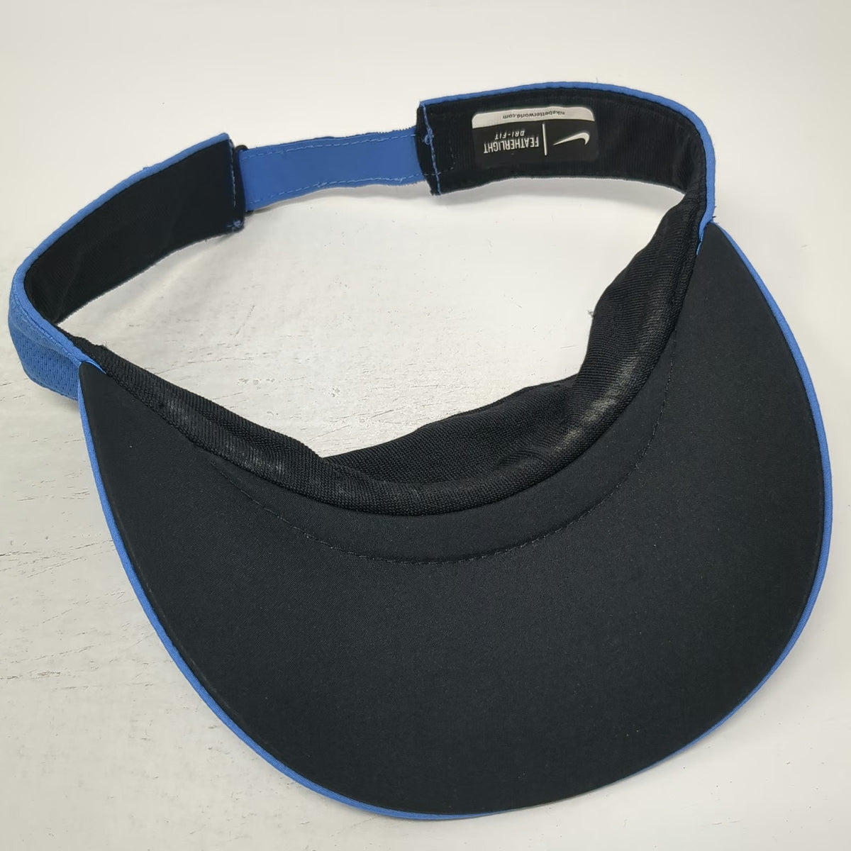 Nike Visor Blue One Size Featherlight Dri-FIT Embroidered Swoosh Strapback Hat