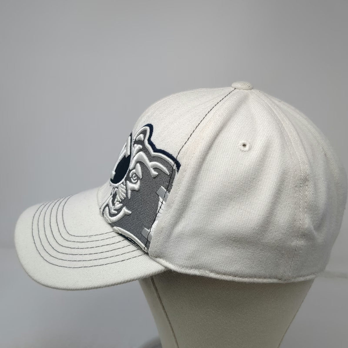 BYU Cougars NCAA Top of the World White M Baseball Cap Stretch Fit One-Fit Hat
