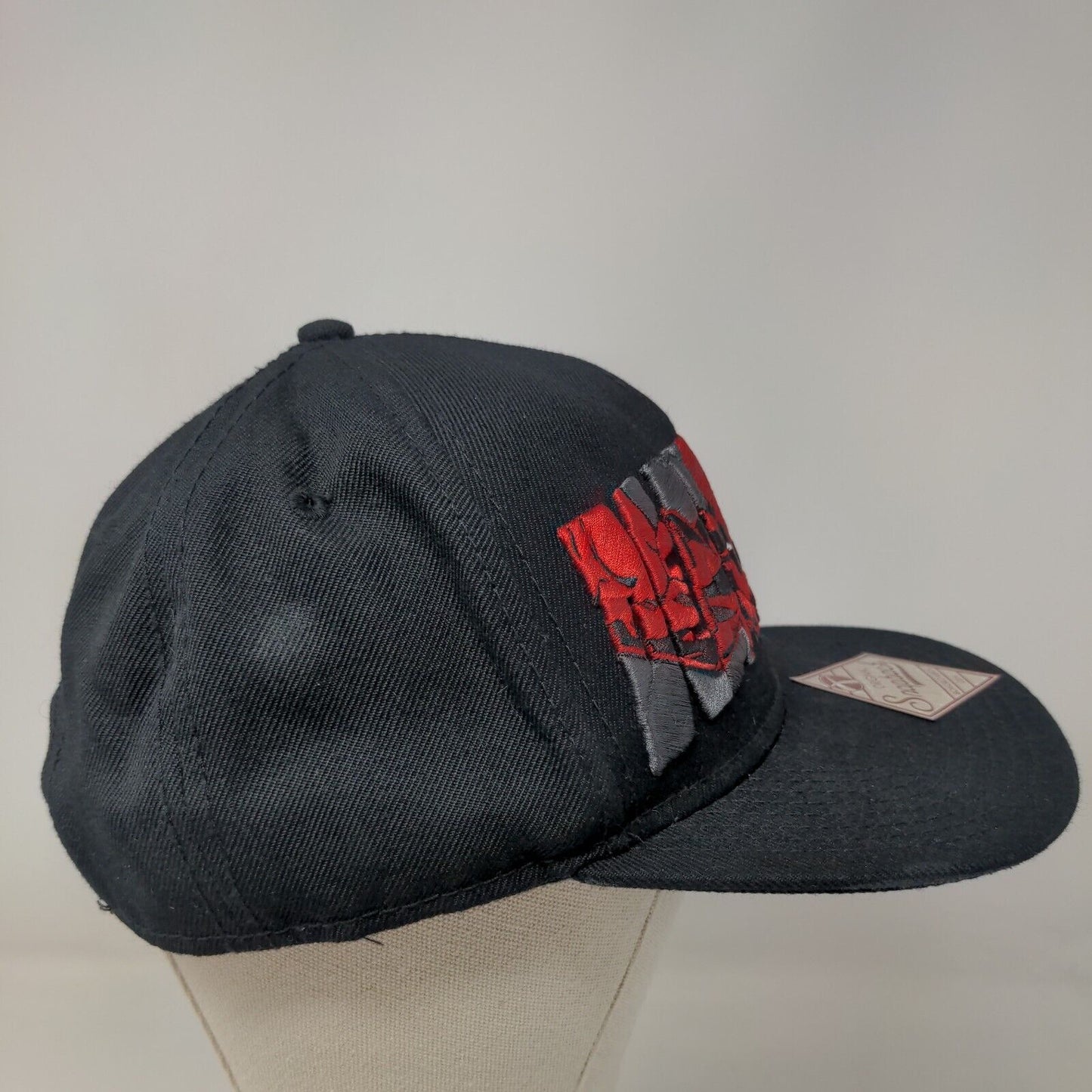 Deadpool Snapback Hat Black OSFM Adjustable Embroidered 6 Panel Marvel