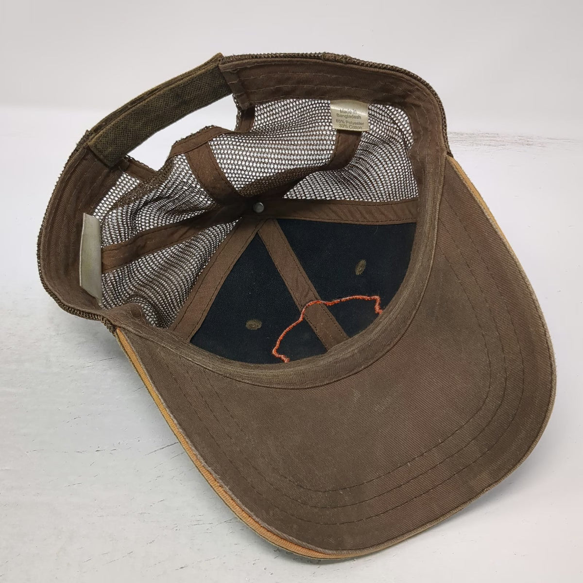 STIHL Baseball Cap Brown One Size Mesh Back Patch Strapback Chainsaw Tough hat