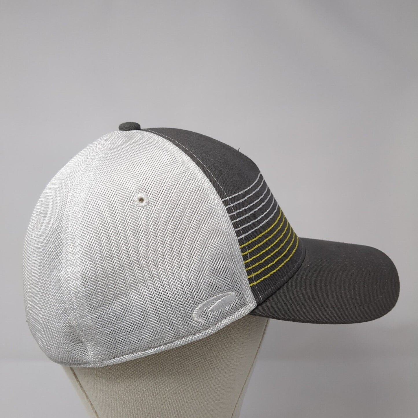 SpurWing The Club Fitted Mesh Back Trucker Hat Gray S/M A-Flex Pukka