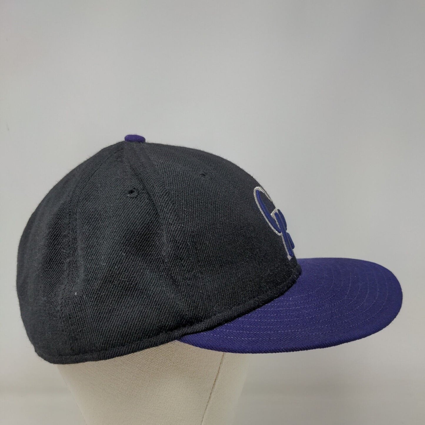 New Era Men's Fitted Hat Black 7 3/4 Embroidered Colorado Rockies World Series