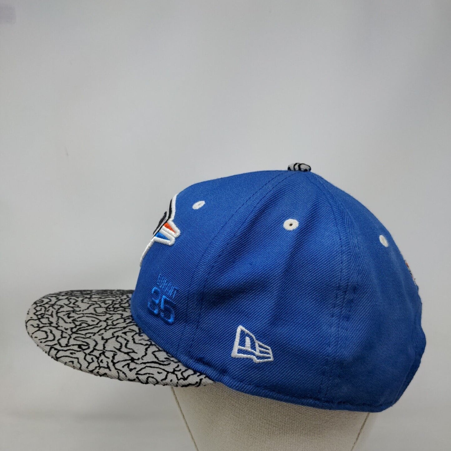 OKC Thunder Snapback Hat NBA New Era OSFM Embroidered Logo Adjustable