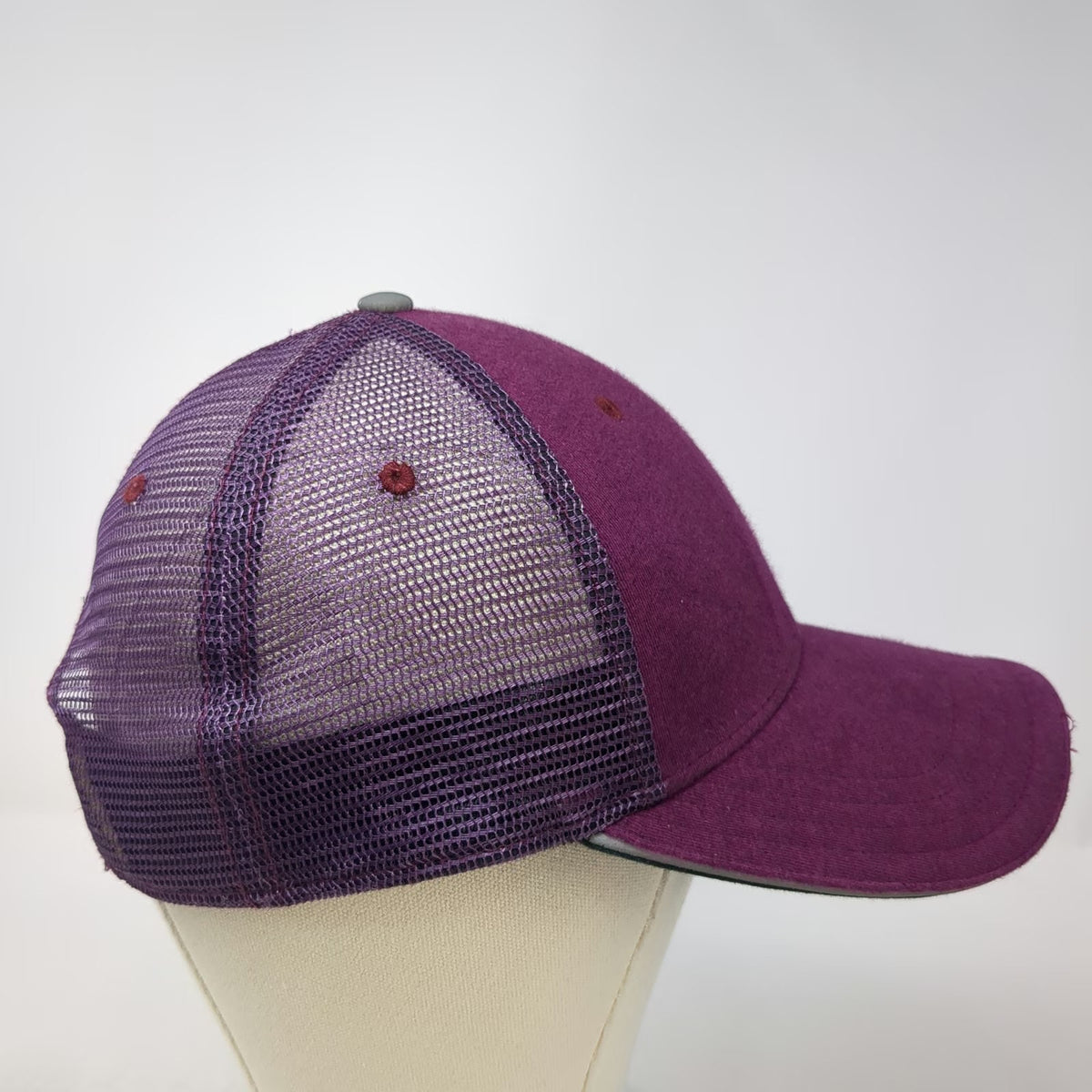 Athleta Trucker Hat Purple OS Mesh Back Snapback Cotton Blend Activewear Workout