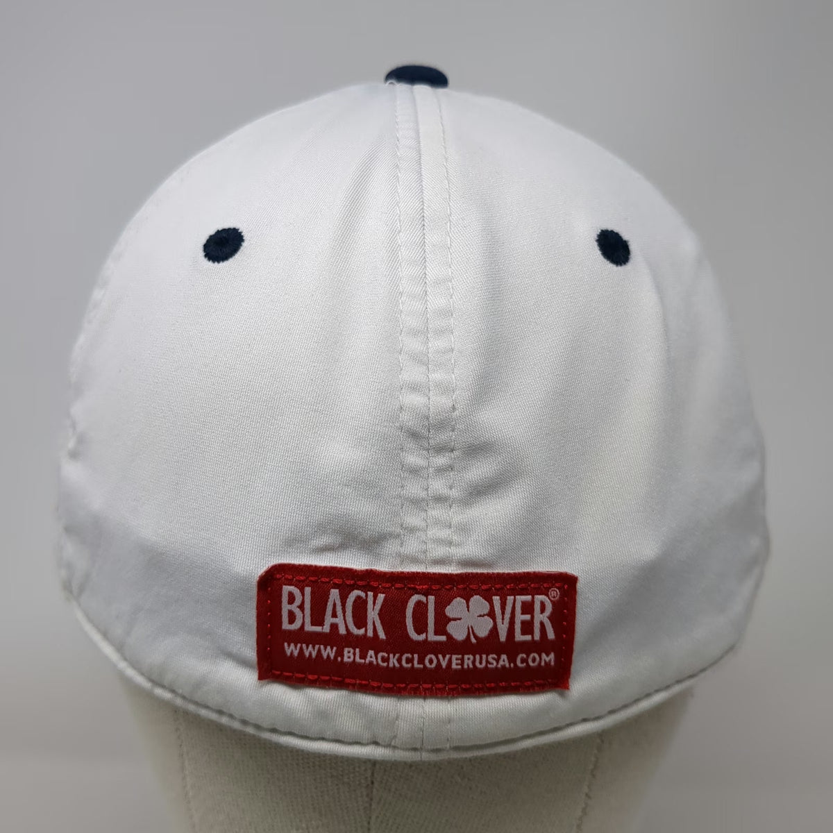 Black Clover Baseball Cap Blue White Red XL Topgolf Live Lucky Clover Logo Hat