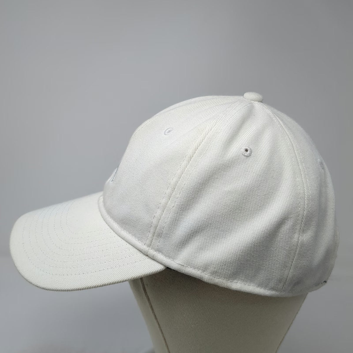 Jordan Baseball Cap White One Size Strapback Tonal Jumpman Logo Embroidered Hat