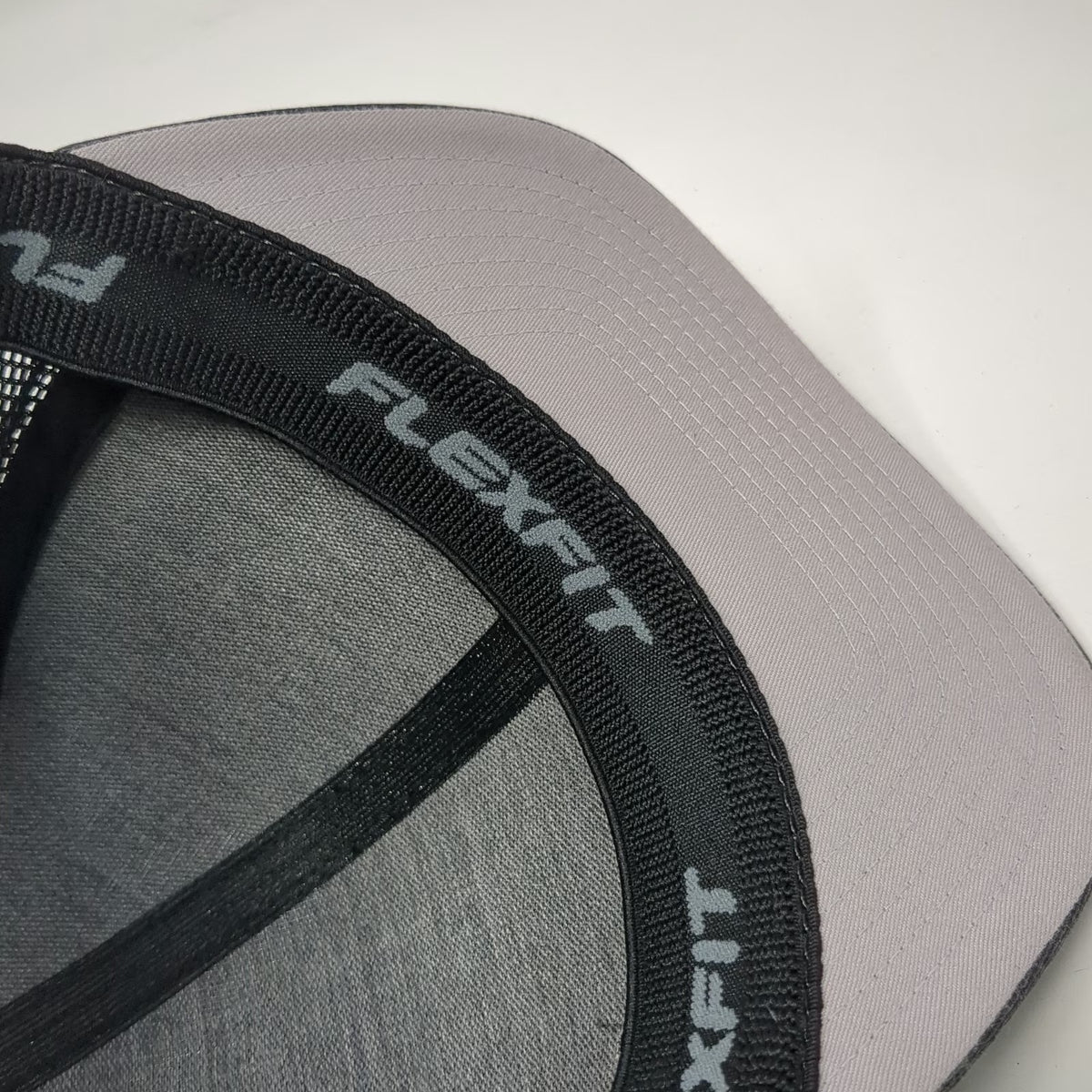 Flexfit Baseball Cap Gray M Mesh Back Heathered Graybar Logo Yupoong Fitted Hat