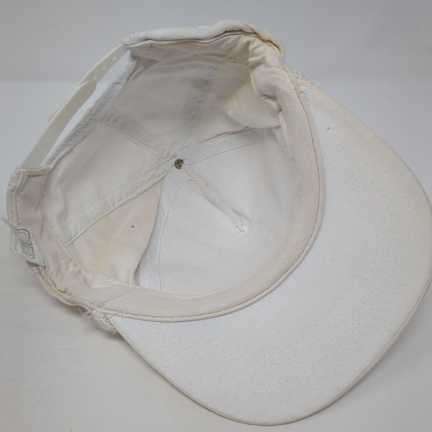 Trunk Bay Snapback Rope Hat White One Size Adjustable Solid Outdoor