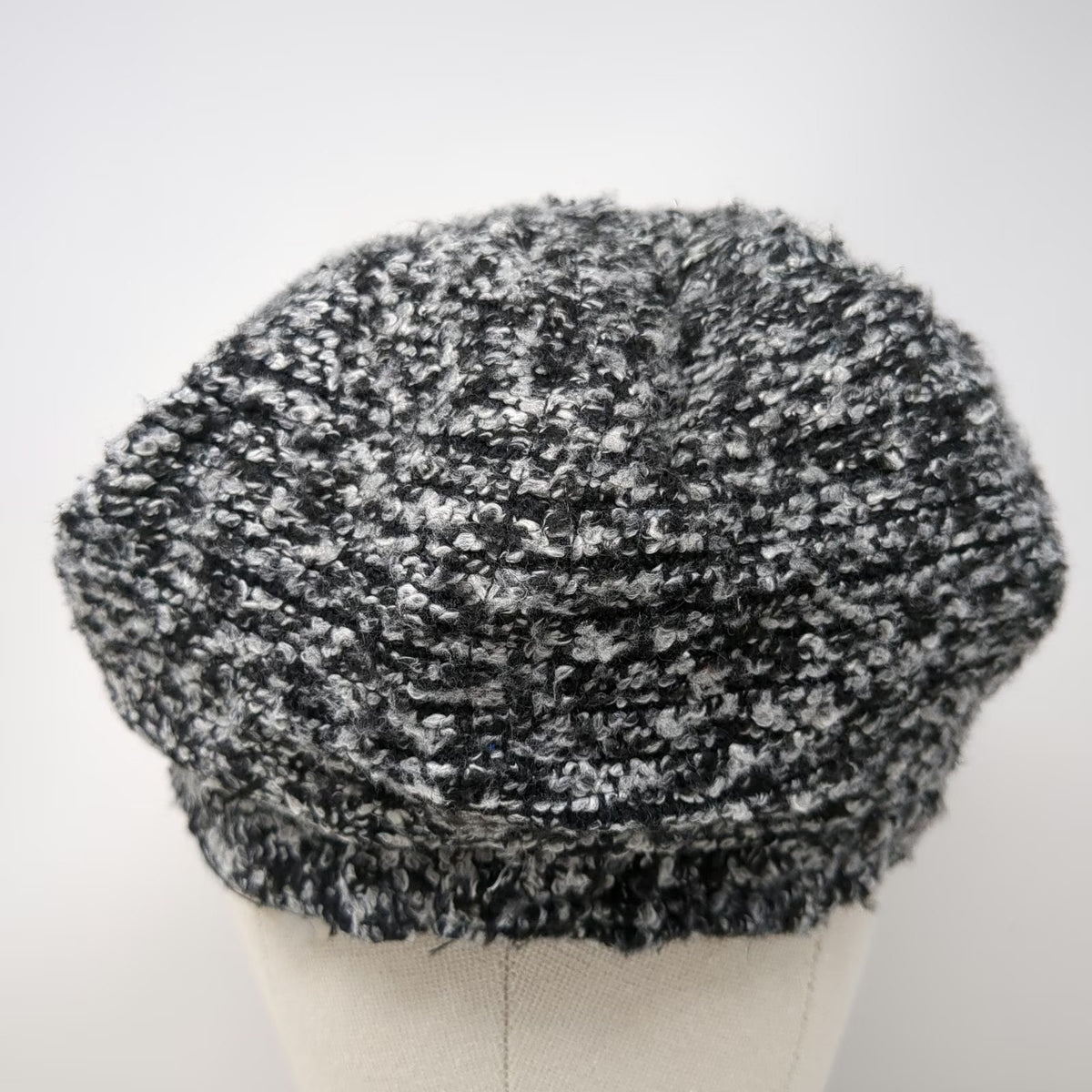 Apt. 9 Army Cap Gray Black White One Size Boucle Textured Knit Lined Cadet Hat