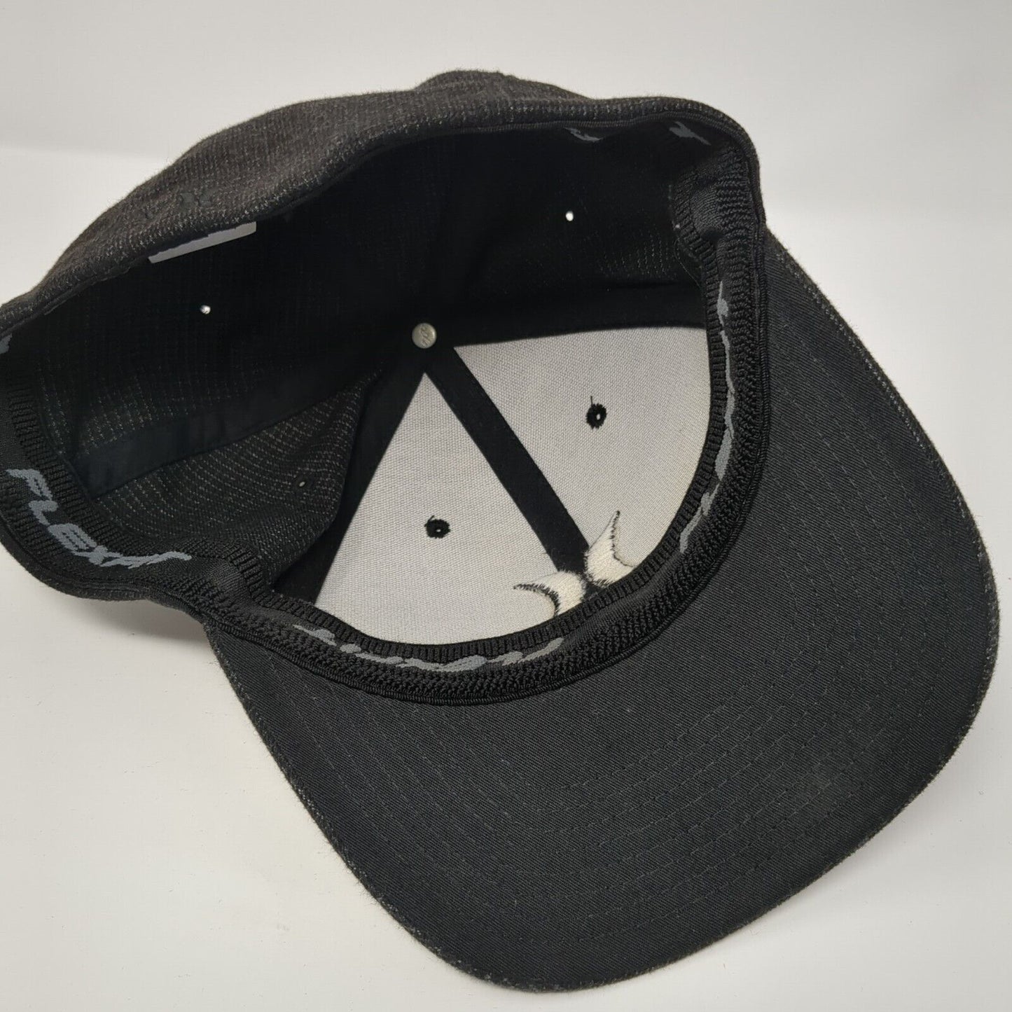 Hurley Fitted Hat Black L/XL Flexfit Embroidered Vented Holes 6 Panel Yupoong