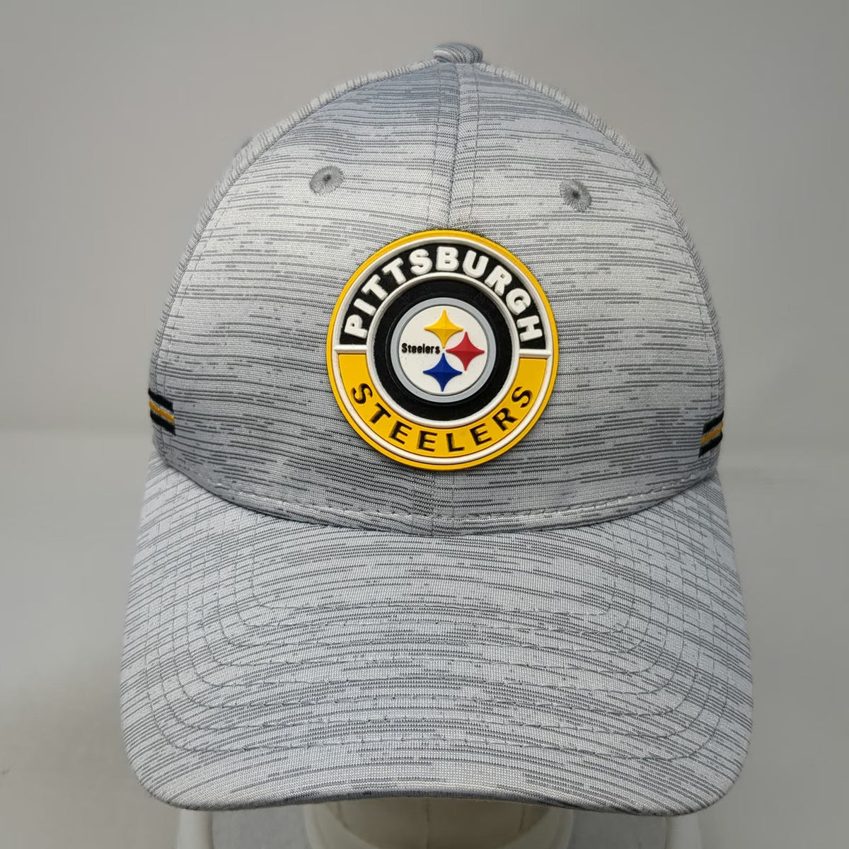 Pittsburgh Steelers NFL New Era Cap Gray Black Yellow M Stretch Fit 39THIRTY