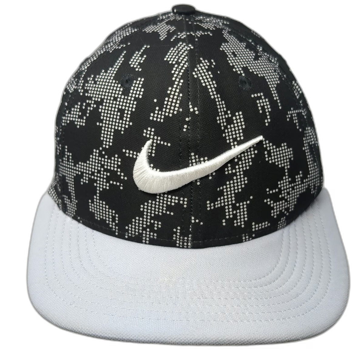 Nike Snapback Black Gray One Size Flat Brim Dri-FIT Digital Camo Embroidered Hat