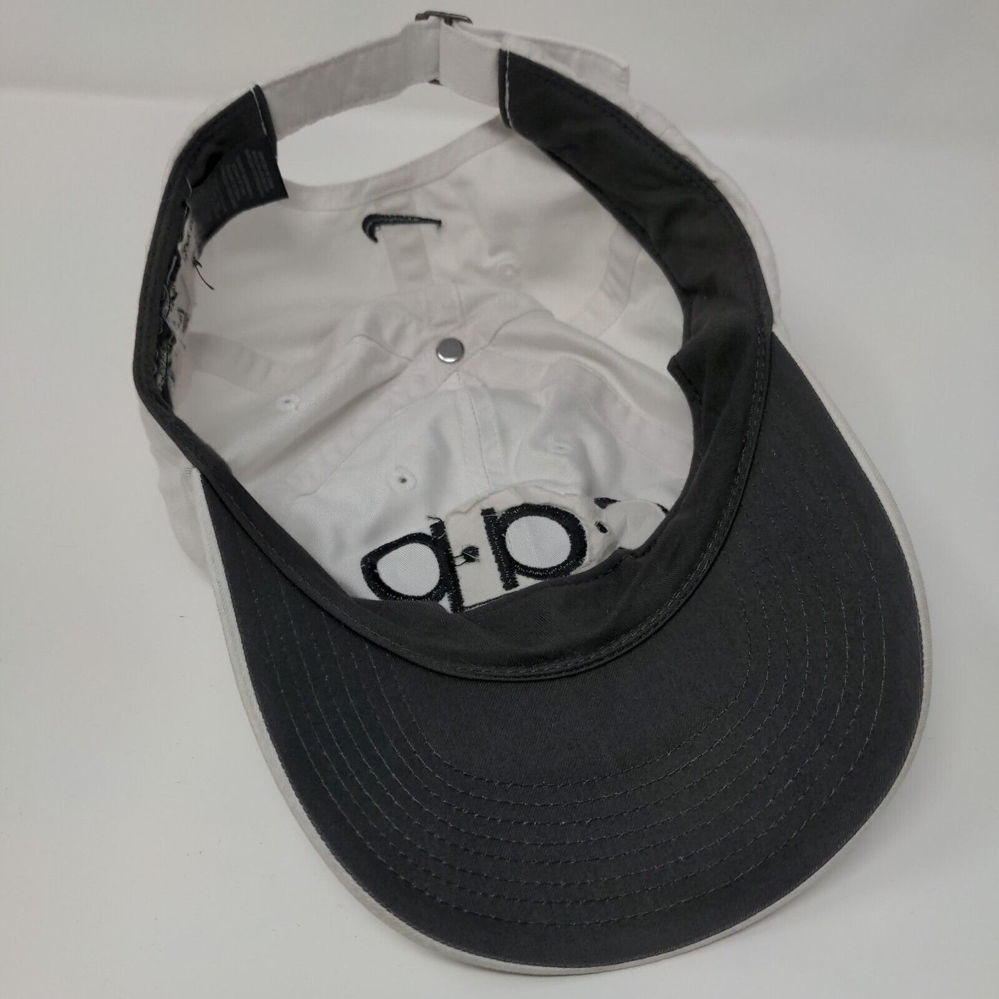 CAP Chef Art Pour Restaurant Group Slideback Hat White OSFM Nike