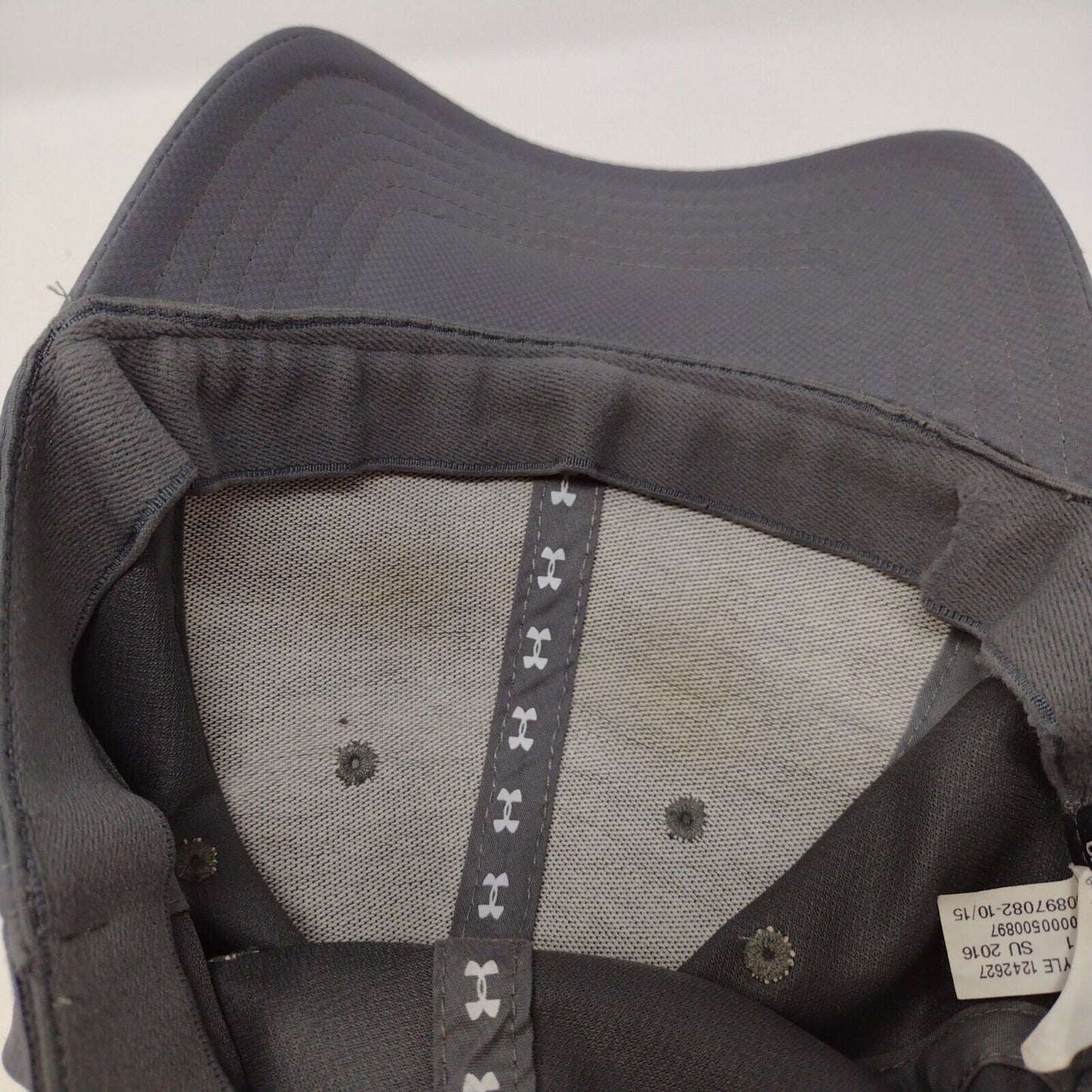 Under Armour Fitted Hat Gray Large/XL Solid Vent Holes 6 Panel