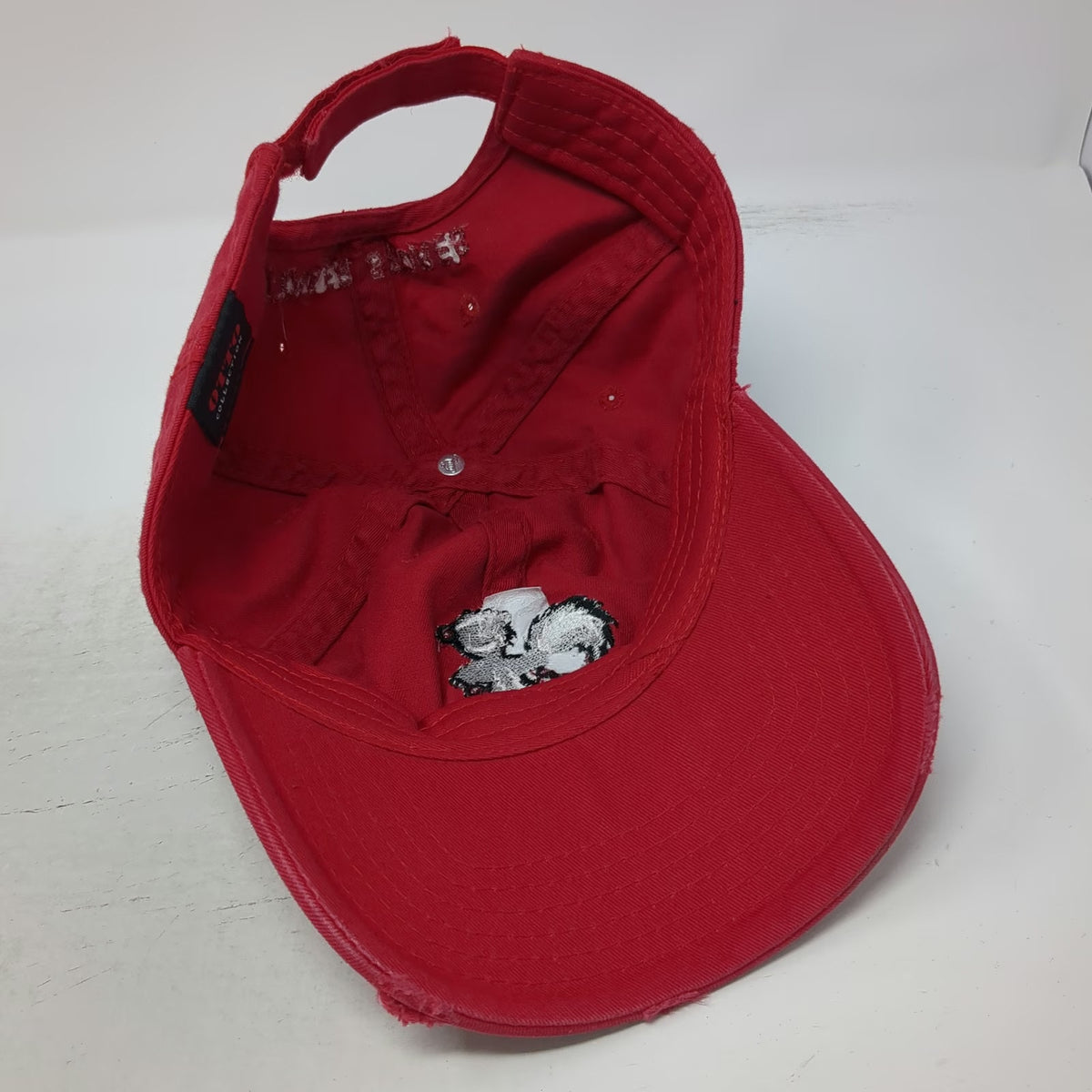 Otto Baseball Cap Red One Size Skunk Mascot Stinker Stores Boxer Embroidered Hat