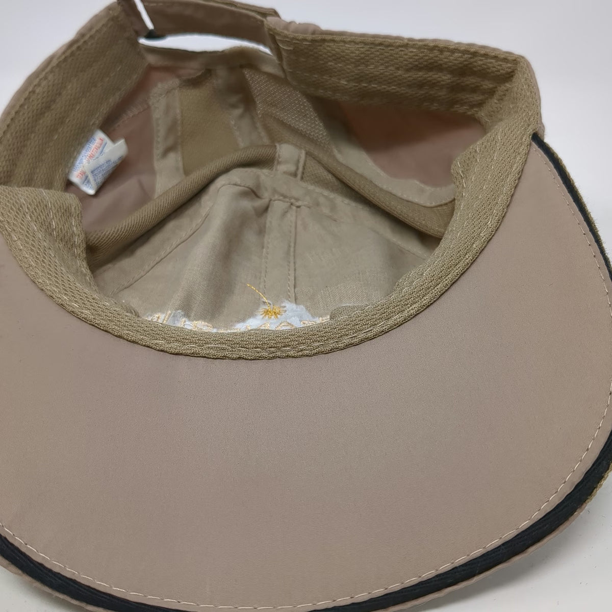 Oscar Saucedo Baseball Cap Beige One Size Grand Bliss Resort Mesh Hat Reflective