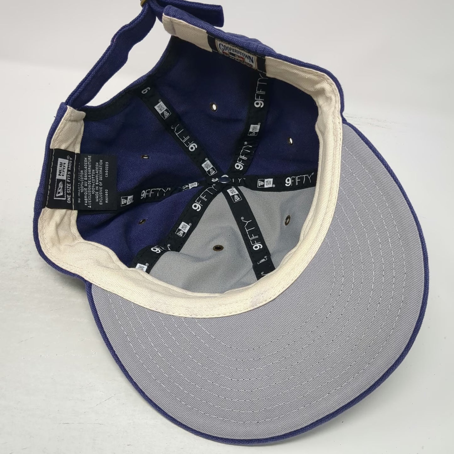 New York Yankees MLB New Era Blue Baseball Cap One Size Cooperstown Slideback