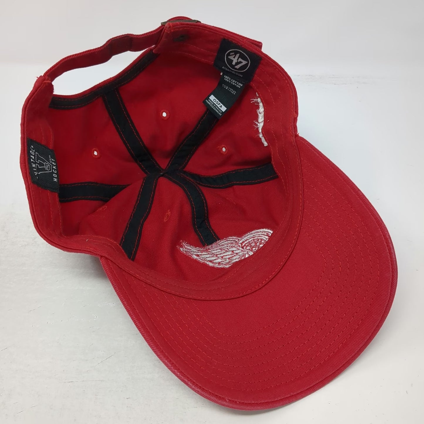 Detroit Red Wings NHL '47 Hat One Size Norris Division Slideback Clean Up Cotton
